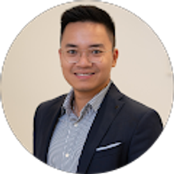 Profile photo of Phillip Le