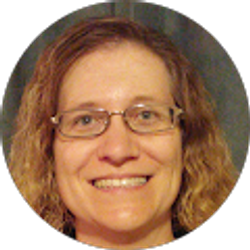 Profile photo of Lara Peterson