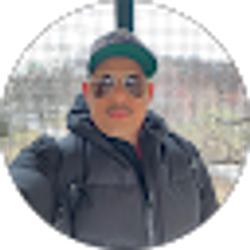 Profile photo of Urich Figueroa
