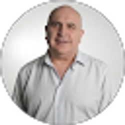 Profile photo of Roberto Eduardo Ponce Romay
