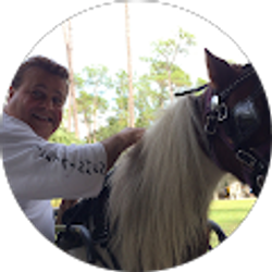 Profile photo of Carlos Burgos