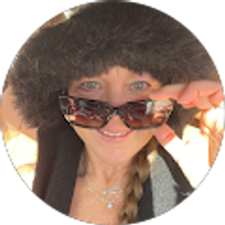 Profile photo of Samantha Janes