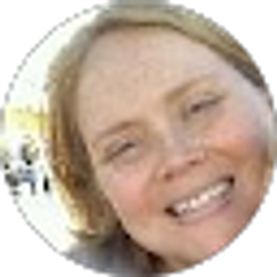 Profile photo of Shellie Weaver