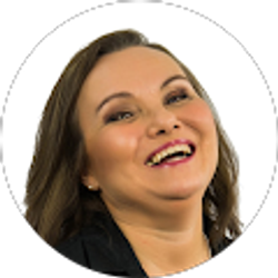 Profile photo of Kay Colita