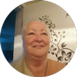 Profile photo of Mary Head