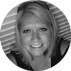 Profile photo of Shelly Bennett