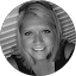Profile photo of Shelly Bennett