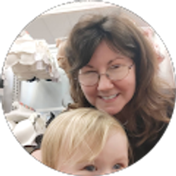 Profile photo of Dawn Roe