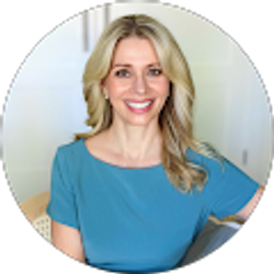 Profile photo of Alicia Weber