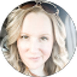 Profile photo of Jenny Minchey