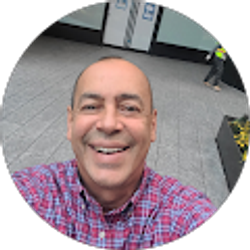 Profile photo of Carlos Calderon