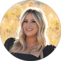 Profile photo of Tiffanie Rhodes