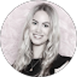 Profile photo of Sarah Robson