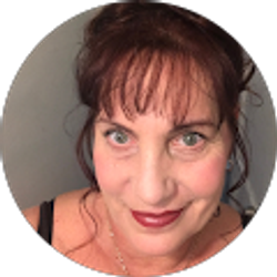 Profile photo of Christine Melville