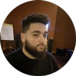 Profile photo of Ian Hernandez