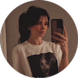 Profile photo of Bailey Halbert