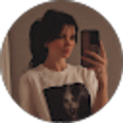 Profile photo of Bailey Halbert