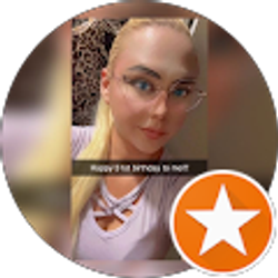 Profile photo of Lorena Albarado