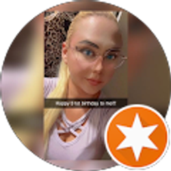 Profile photo of Lorena Albarado