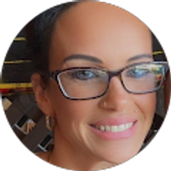 Profile photo of Ashley Hirsch