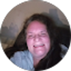 Profile photo of Laurie Fowler