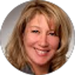 Profile photo of Jenny Combs