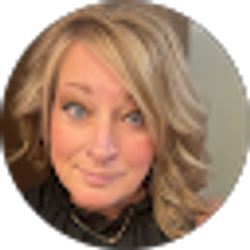 Profile photo of Stacey Schroeder