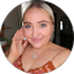 Profile photo of Makenna Lynn