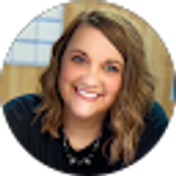Profile photo of Donna Tucker