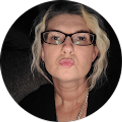 Profile photo of Crystal Lawson