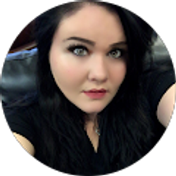 Profile photo of Chelsea Miller