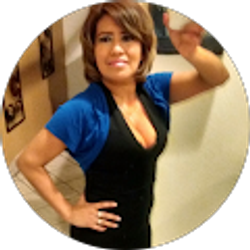 Profile photo of Claudia Silva