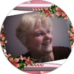 Profile photo of Sue Sams