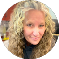 Profile photo of Nancy Messer