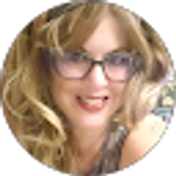 Profile photo of Nikki Margolin