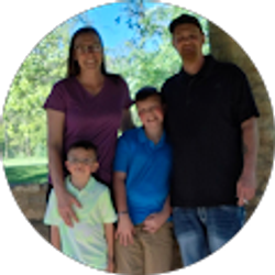 Profile photo of Cassie Froeschke