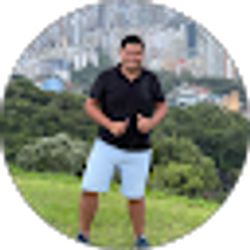 Profile photo of Gustavo Flores
