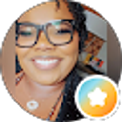 Profile photo of Chloe Lucas