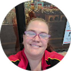 Profile photo of April Hovanec