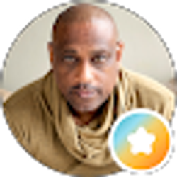 Profile photo of Gregory Thomas
