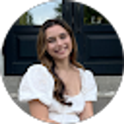 Profile photo of Julia Spooner