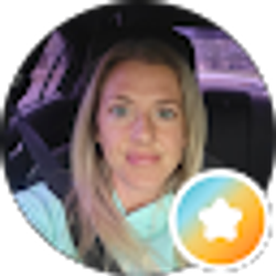 Profile photo of Julie Mackey
