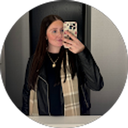 Profile photo of Jessi Cuthbert