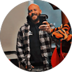 Profile photo of Tony DeLorenzo