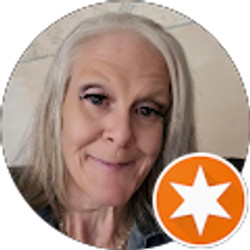 Profile photo of Lisa Wiese