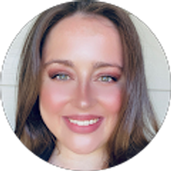 Profile photo of Courtney Shirley