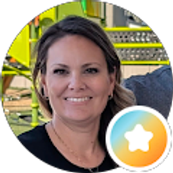 Profile photo of Heather Kelley