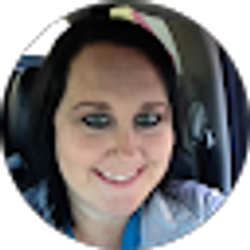 Profile photo of Lynnette Kirk