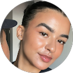 Profile photo of Kaylee Caba