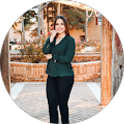 Profile photo of Amyee Duarte